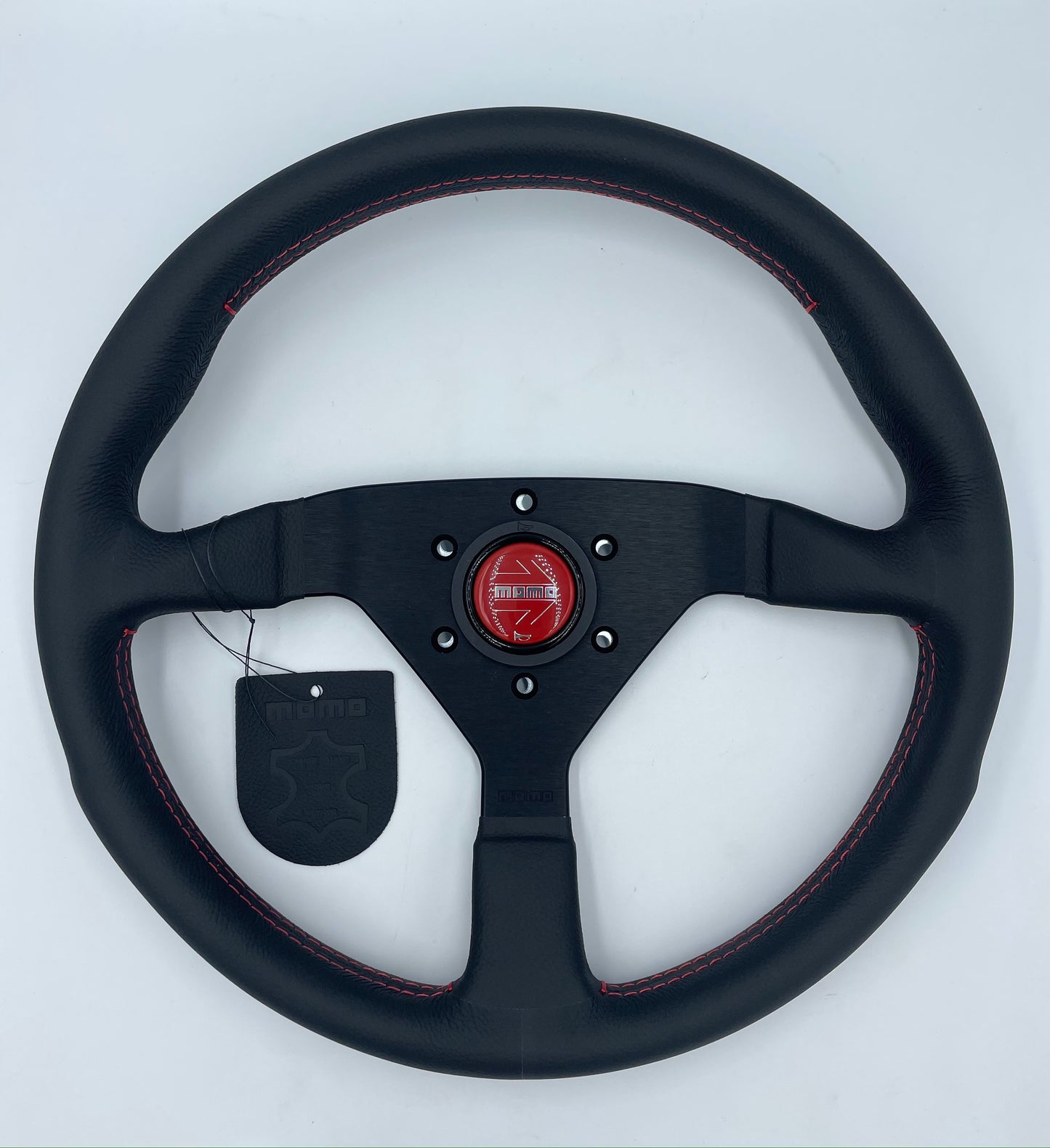 MOMO MONTECALO STEERING WHEEL: 350mm RED STITCH