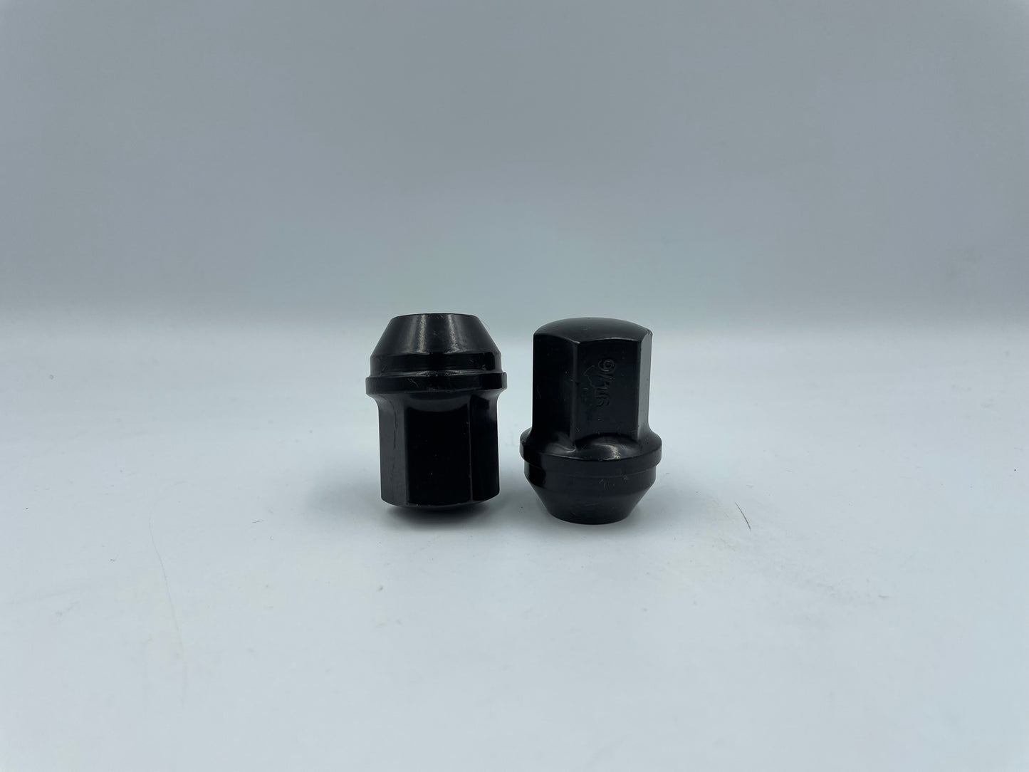 9/16-18 Black Duplex Lug nuts